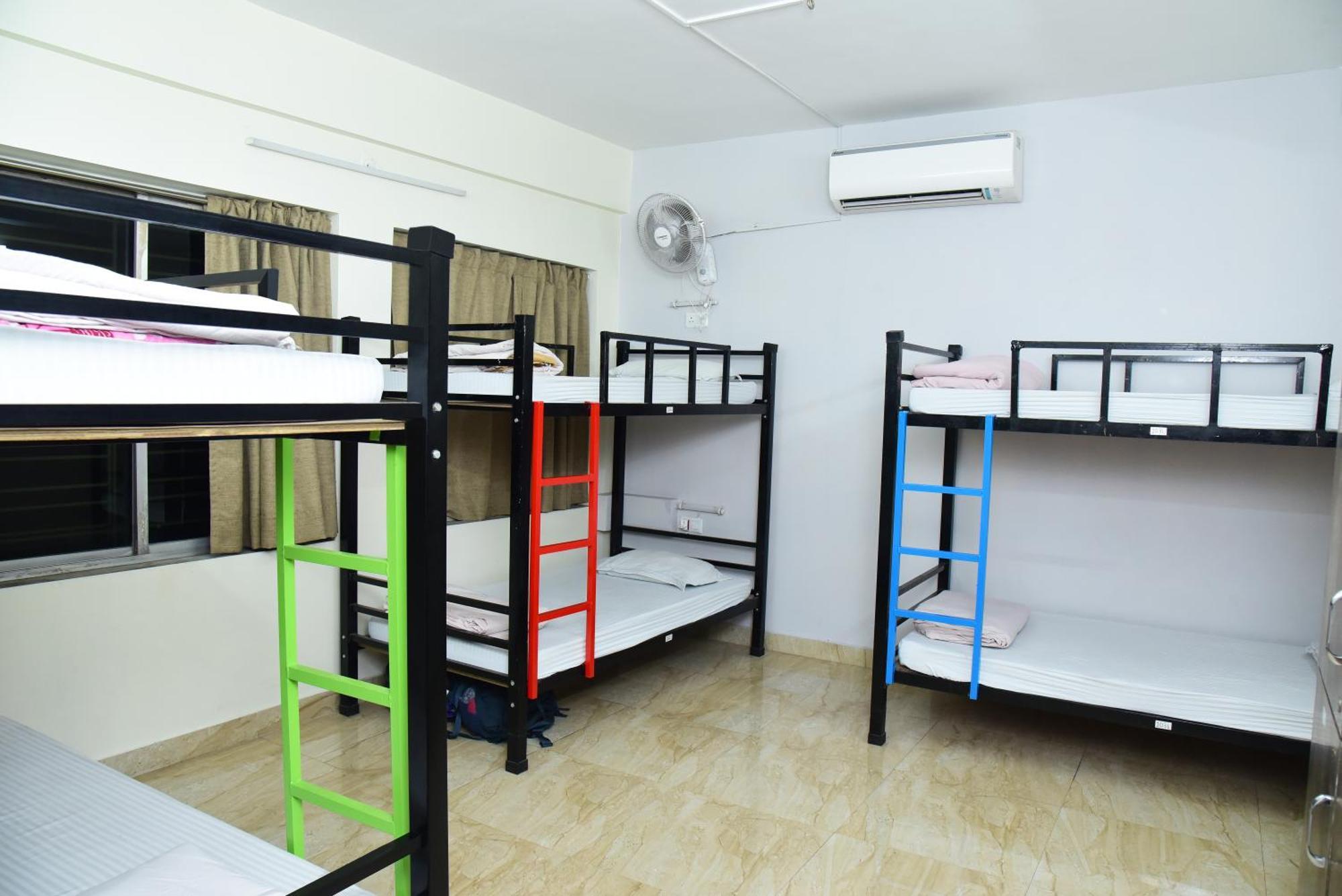 City Central Hostel Kolkata Exterior photo