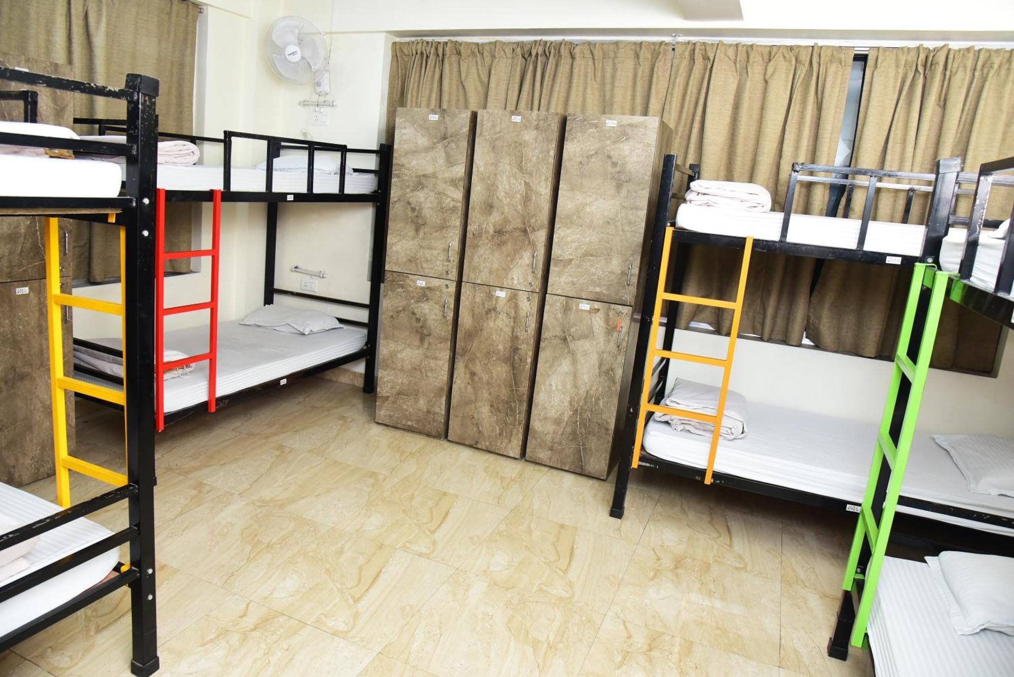 City Central Hostel Kolkata Exterior photo