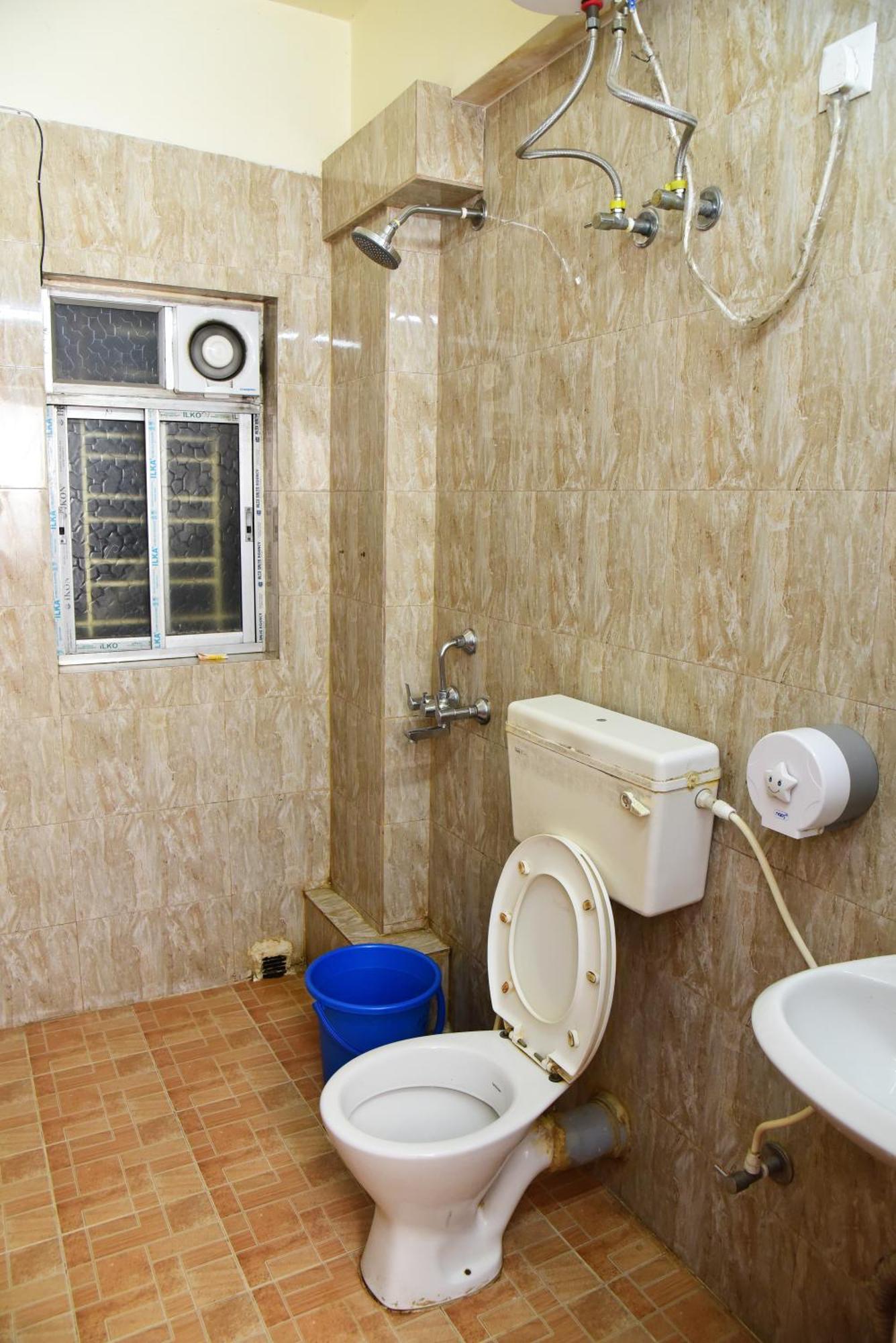 City Central Hostel Kolkata Exterior photo